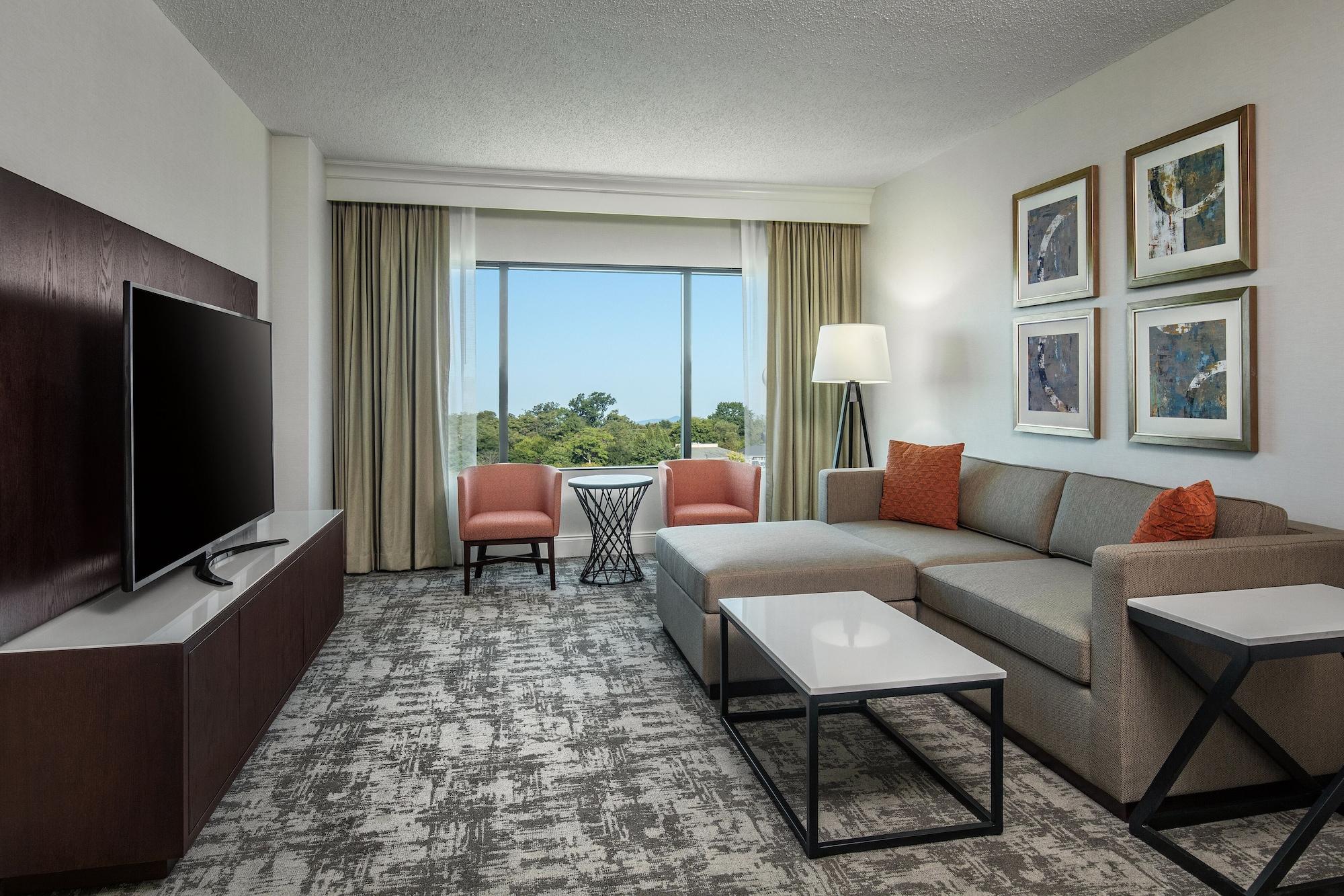 Hilton Greenville Exteriér fotografie