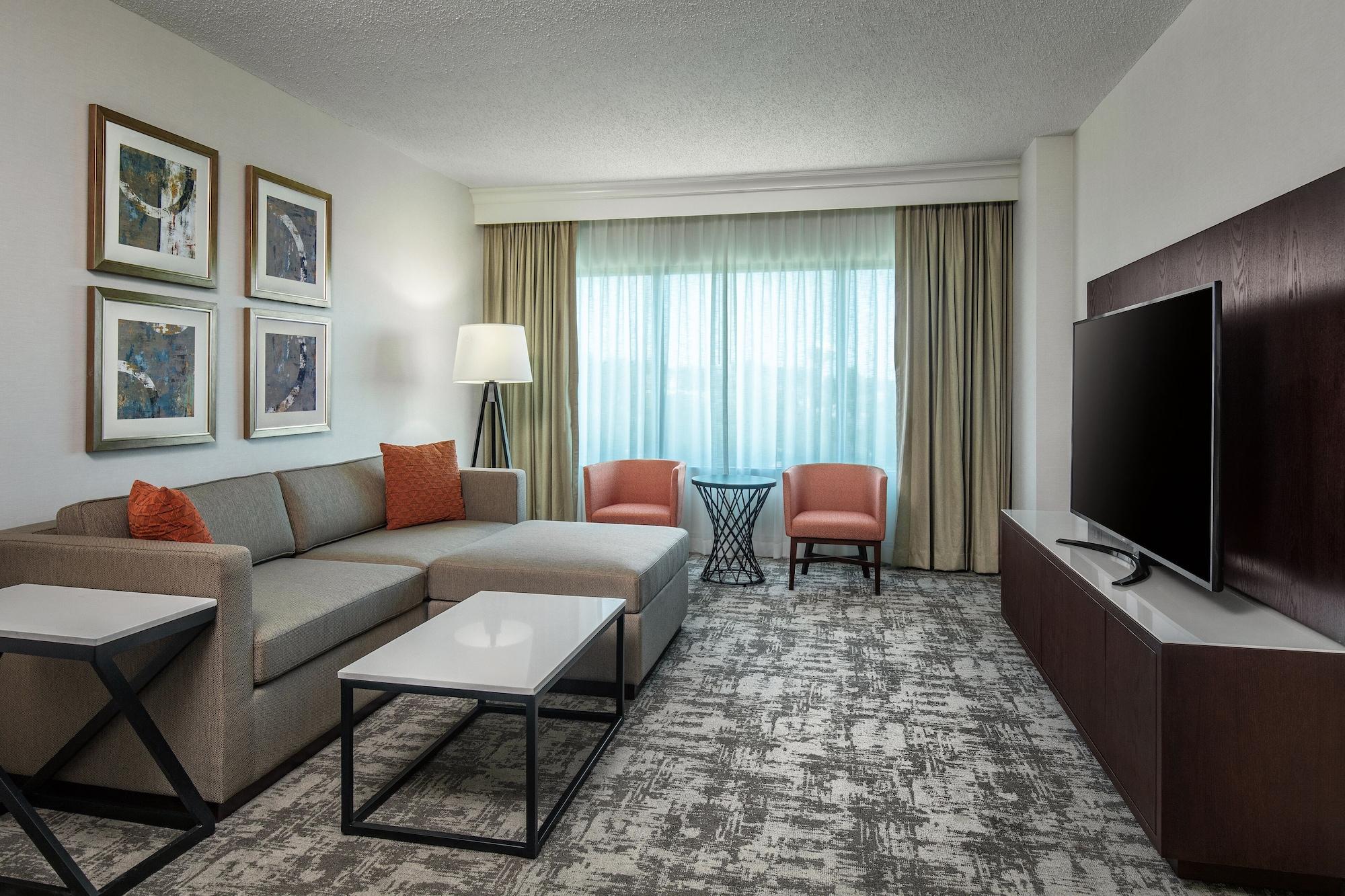 Hilton Greenville Exteriér fotografie